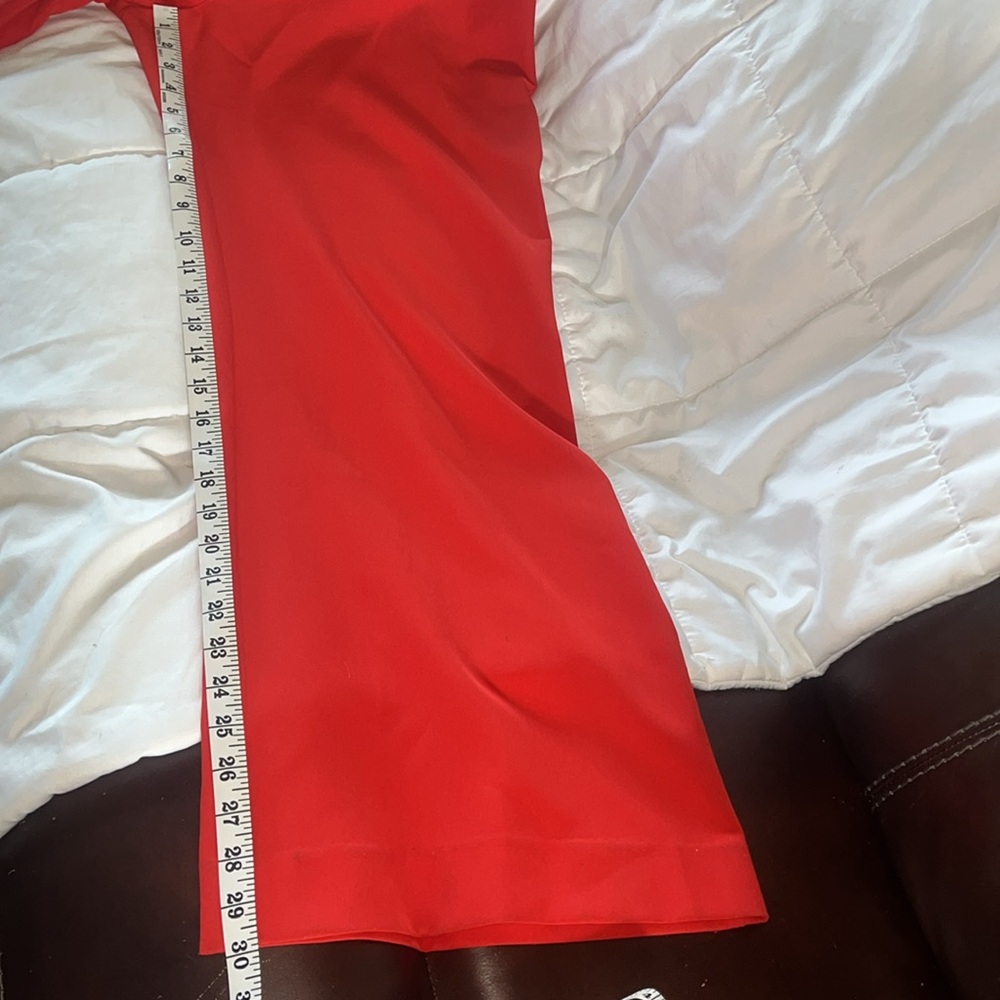 Gianni Bini “Tiger Fever” Bright Red Wide-Leg Jumpsuit – NWT – Size 12 - Picture 15 of 16